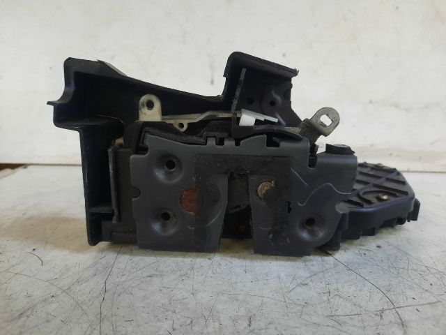 bontott FORD FOCUS II Jobb első Ajtózár