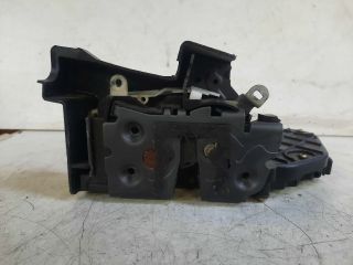 bontott FORD FOCUS II Jobb első Ajtózár