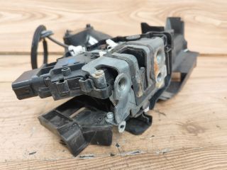 bontott FORD FOCUS II Jobb első Ajtózár