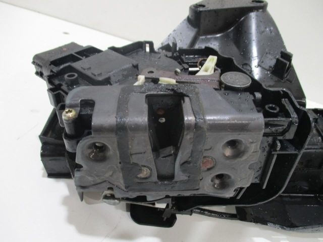 bontott FORD FOCUS II Jobb első Ajtózár