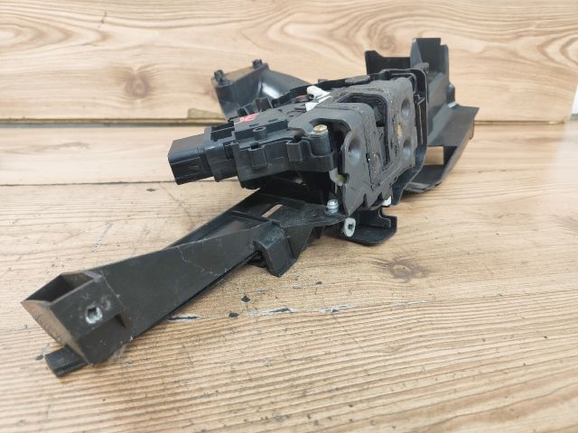 bontott FORD FOCUS II Jobb első Ajtózár