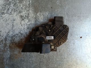 bontott FORD FOCUS II Jobb első Ajtózár