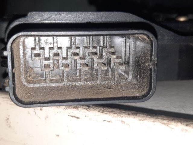 bontott FORD FOCUS II Jobb első Ajtózár