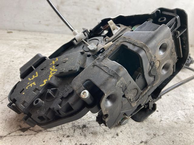 bontott FORD FOCUS II Jobb első Ajtózár