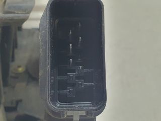 bontott FORD FOCUS II Jobb első Ajtózár