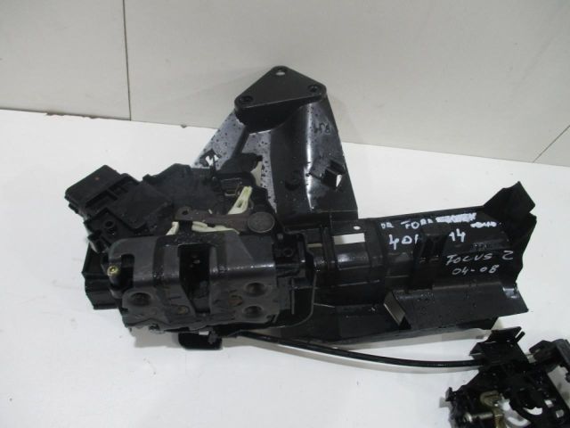 bontott FORD FOCUS II Jobb első Ajtózár