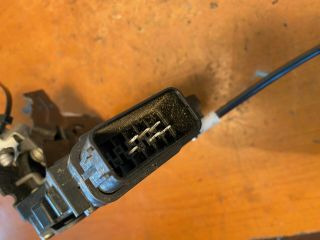 bontott FORD FOCUS II Jobb első Ajtózár