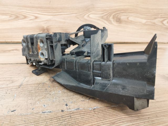 bontott FORD FOCUS II Jobb első Ajtózár