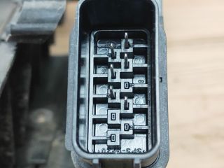 bontott FORD FOCUS II Jobb első Ajtózár