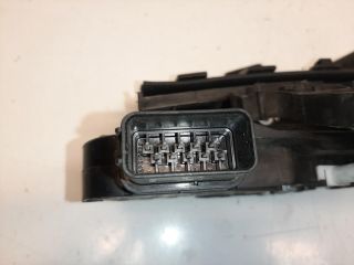 bontott FORD FOCUS II Jobb első Ajtózár