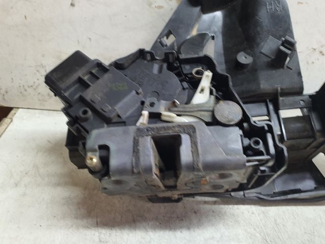 bontott FORD FOCUS II Jobb első Ajtózár