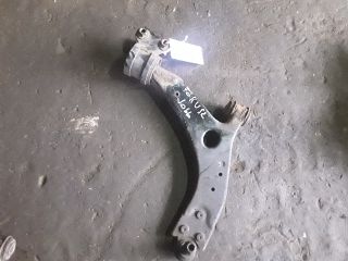 bontott FORD FOCUS II Jobb első Alsó Első Lengőkar