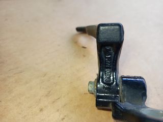 bontott FORD FOCUS II Jobb első Felső Zsanér