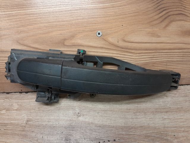 bontott FORD FOCUS II Jobb első Külső Kilincs