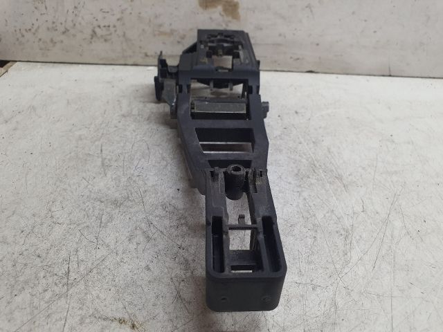 bontott FORD FOCUS II Jobb első Külső Kilincsfészek