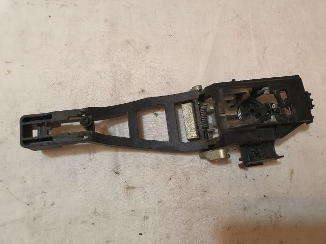 bontott FORD FOCUS II Jobb első Külső Kilincsfészek