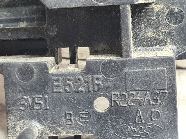 bontott FORD FOCUS II Jobb első Külső Kilincsfészek