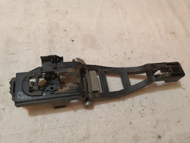 bontott FORD FOCUS II Jobb első Külső Kilincsfészek