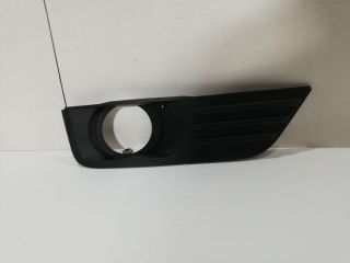 bontott FORD FOCUS II Jobb első Lökhárító Vakborítás