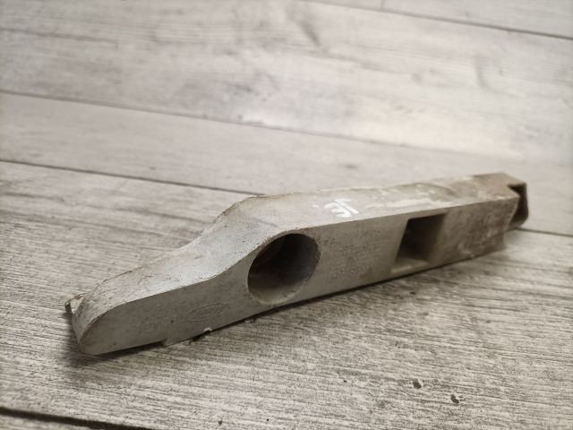 bontott FORD FOCUS II Jobb első Oldal Lökhárító Tartó (Műanyag)