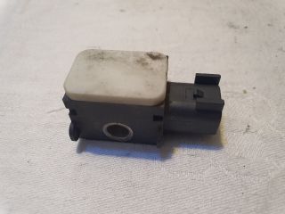 bontott FORD FOCUS II Jobb első Oldal Ütközés Érzékelő