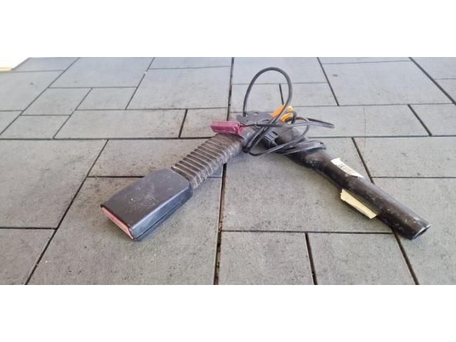 bontott FORD FOCUS II Jobb első Övfeszítő