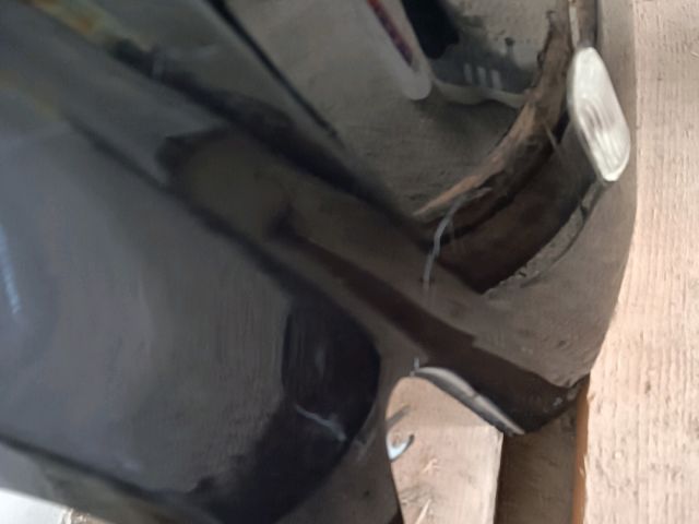 bontott FORD FOCUS II Jobb első Sárvédő