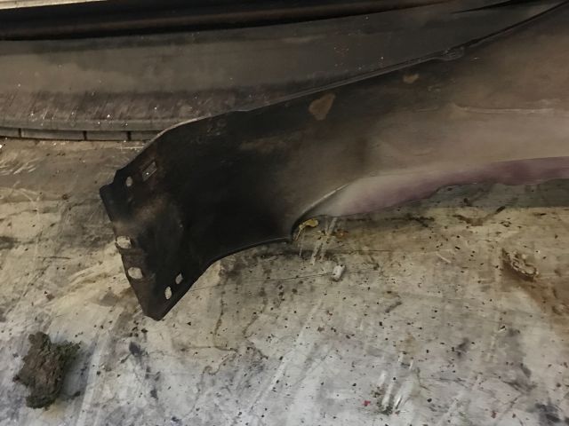 bontott FORD FOCUS II Jobb első Sárvédő