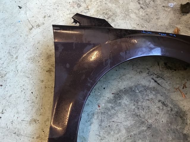 bontott FORD FOCUS II Jobb első Sárvédő