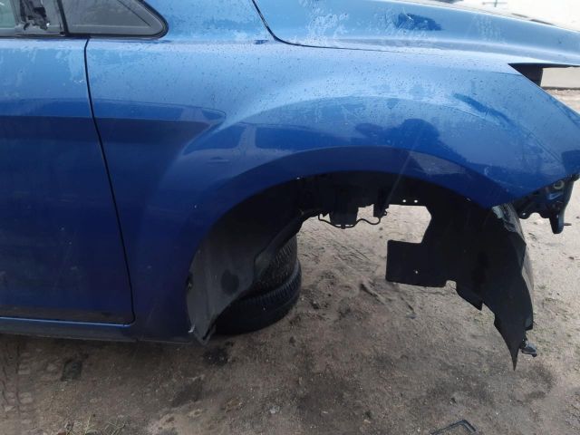 bontott FORD FOCUS II Jobb első Sárvédő