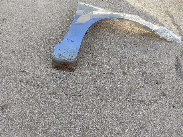 bontott FORD FOCUS II Jobb első Sárvédő