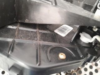 bontott FORD FOCUS II Jobb első Zsanér