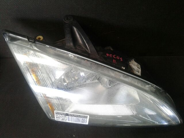 bontott FORD FOCUS II Jobb Fényszóró