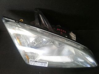 bontott FORD FOCUS II Jobb Fényszóró