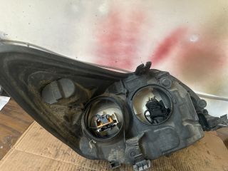 bontott FORD FOCUS II Jobb Fényszóró