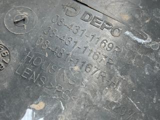 bontott FORD FOCUS II Jobb Fényszóró