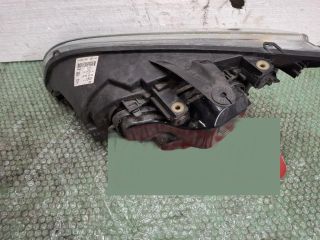 bontott FORD FOCUS II Jobb Fényszóró