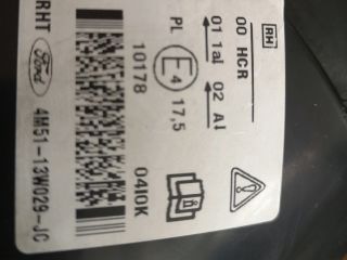 bontott FORD FOCUS II Jobb Fényszóró