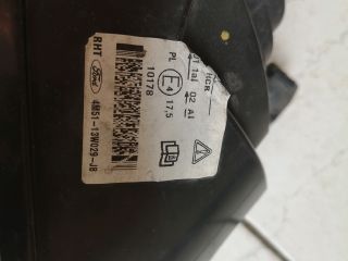 bontott FORD FOCUS II Jobb Fényszóró