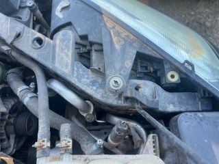 bontott FORD FOCUS II Jobb Fényszóró