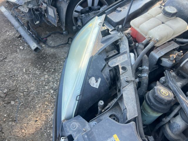 bontott FORD FOCUS II Jobb Fényszóró