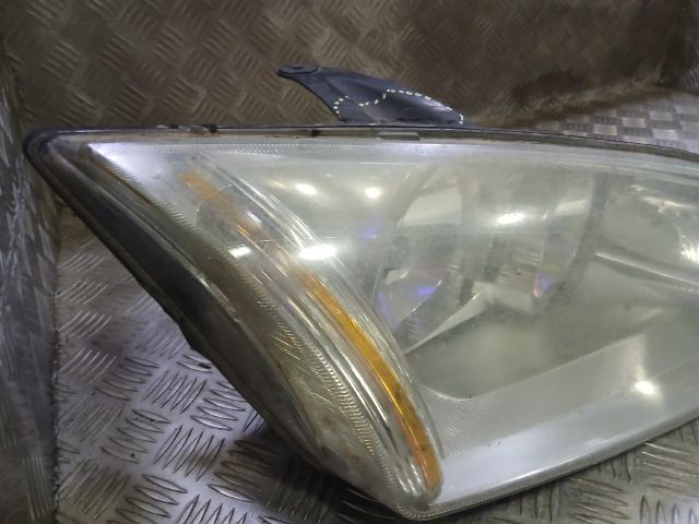 bontott FORD FOCUS II Jobb Fényszóró