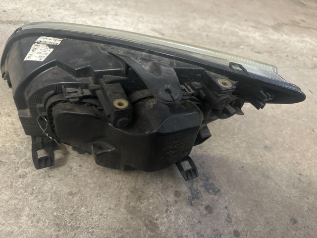 bontott FORD FOCUS II Jobb Fényszóró