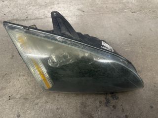 bontott FORD FOCUS II Jobb Fényszóró
