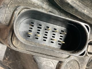 bontott FORD FOCUS II Jobb Fényszóró