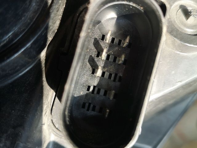 bontott FORD FOCUS II Jobb Fényszóró