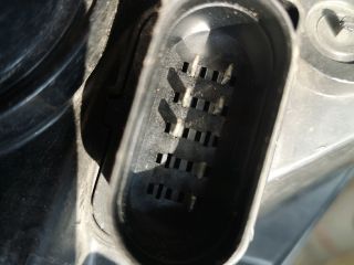 bontott FORD FOCUS II Jobb Fényszóró