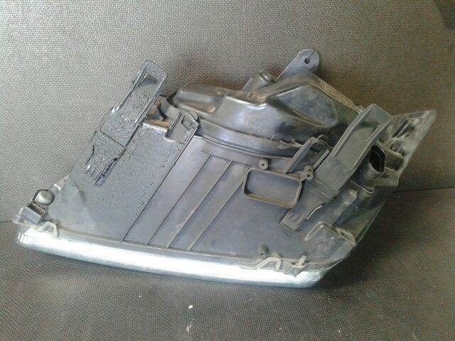 bontott FORD FOCUS II Jobb Fényszóró