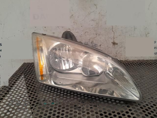 bontott FORD FOCUS II Jobb Fényszóró