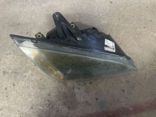 bontott FORD FOCUS II Jobb Fényszóró